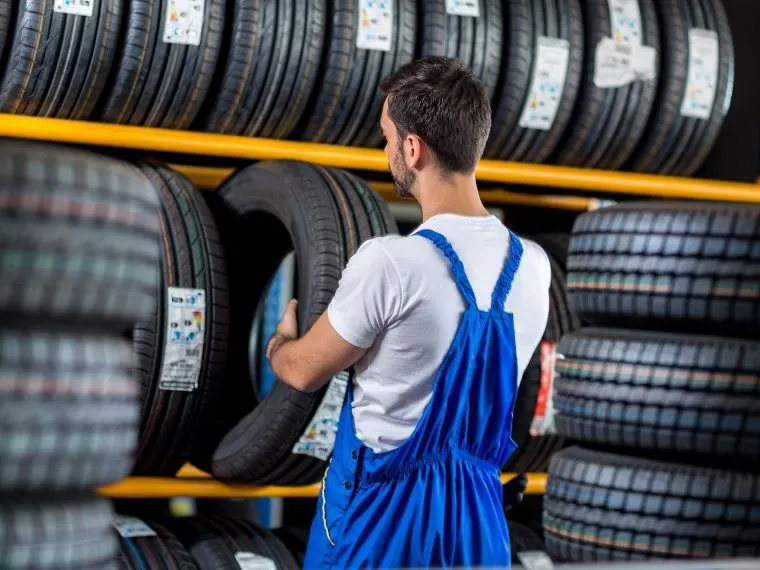 Ayvacık Oto Lastikçi